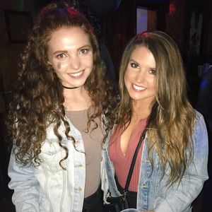 Meet your Poshers, MK & Vic